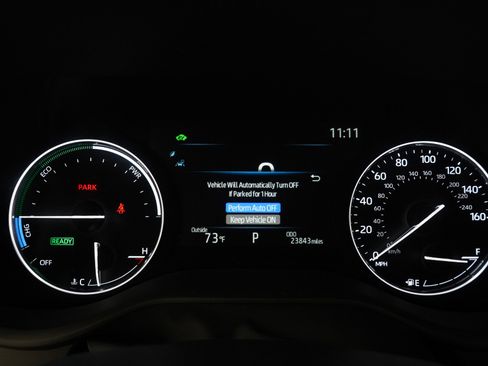 Used 2024 Toyota Sienna Limited image 22