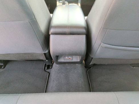 Used 2024 Nissan Altima 2.5 SV FWD image 24