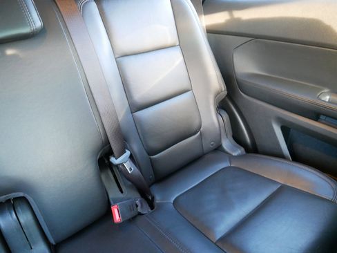 Used 2013 Ford Explorer XLT image 14