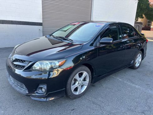 Used 2013 Toyota Corolla S FWD image 1