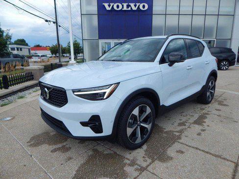 New 2026 Volvo XC40 B5 Plus w/ Protection Package Premier AWD/4WD image 1