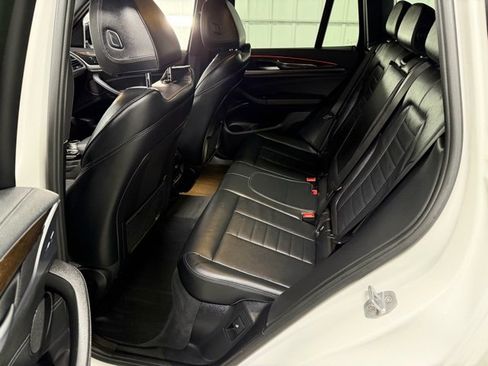 Used 2019 BMW X3 xDrive30i w/ Luxury Package image 12