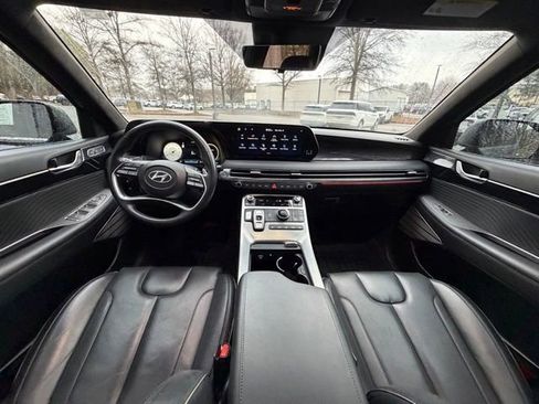 Used 2023 Hyundai Palisade Calligraphy w/ Cargo Package image 10