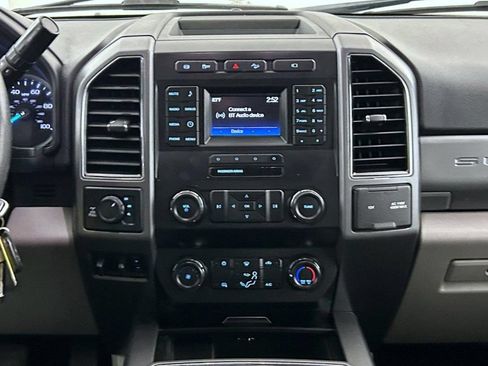 Used 2019 Ford F250 XLT w/ XLT Value Package AWD/4WD image 12