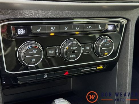 Used 2023 Volkswagen Atlas SE image 16