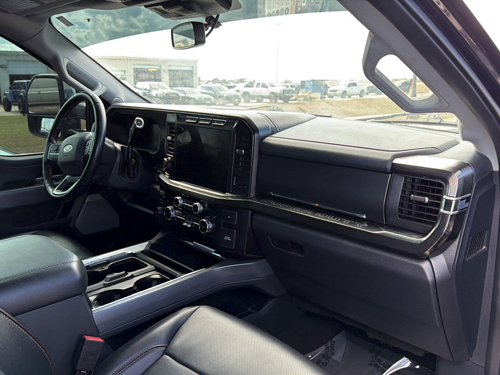 Used 2024 Ford F250 Lariat w/ Lariat Ultimate Package AWD/4WD image 10