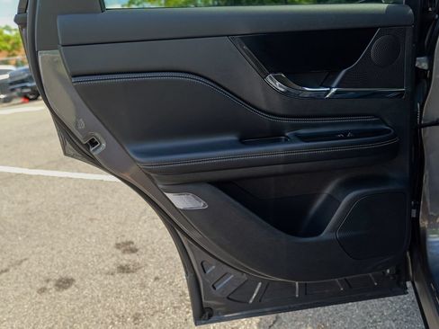 Used 2023 Lincoln Corsair AWD image 24