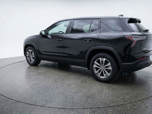 Used 2025 Chevrolet Equinox LT image 6