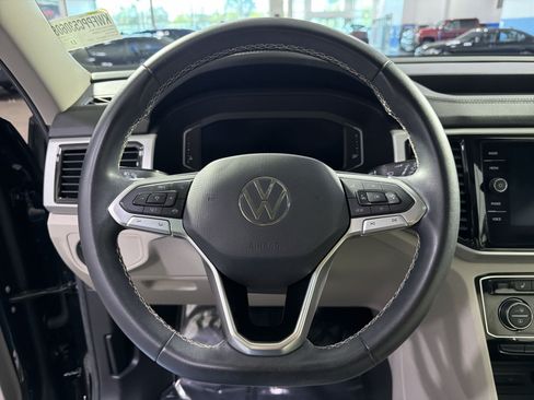 Used 2023 Volkswagen Atlas SE w/ Panoramic Sunroof Package AWD/4WD image 26