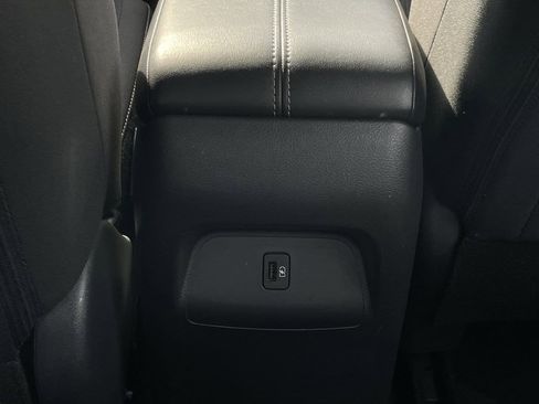 Used 2024 Nissan Sentra SV image 24