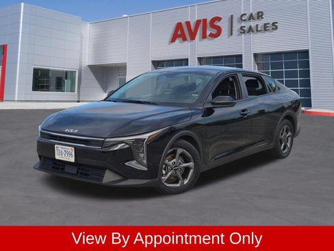 Used 2025 Kia K4 FWD image 1