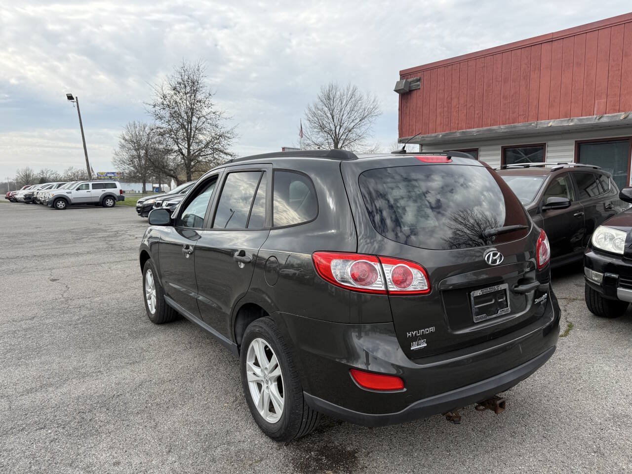 Used 2010 Hyundai Santa Fe GLS w/ Summer Event Pkg 21 AWD/4WD image 8