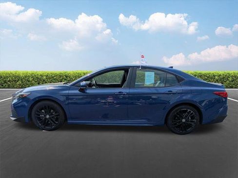 Certified 2025 Toyota Camry SE image 7