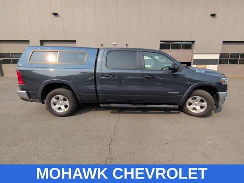 Used 2025 RAM 1500 Big Horn AWD/4WD image 5