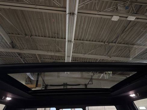 Used 2022 Ford F250 Lariat image 29