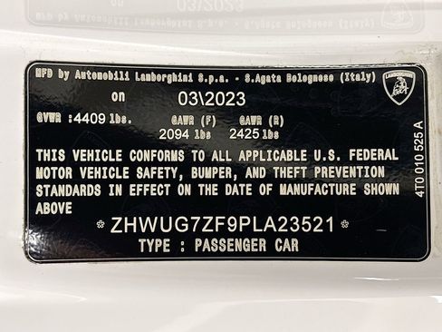 Used 2023 Lamborghini Huracan Sterrato AWD/4WD image 33