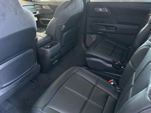 New 2027 Kia Telluride SX Prestige w/ Towing Package AWD/4WD image 12