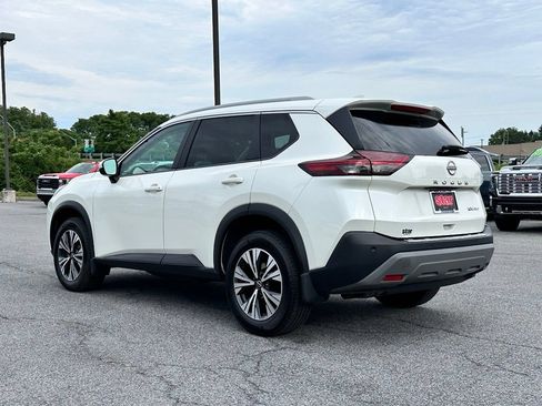 Used 2022 Nissan Rogue SV w/ SV Premium Package AWD/4WD image 8