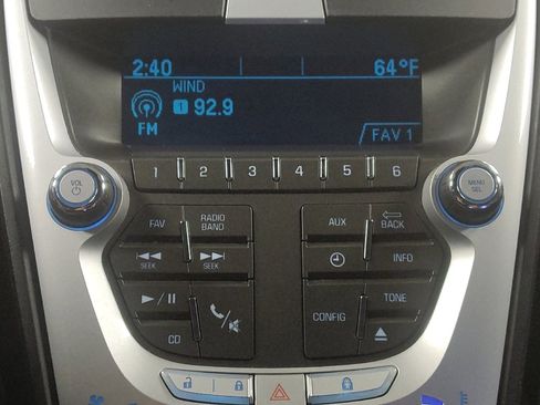 Used 2015 Chevrolet Equinox LS image 25