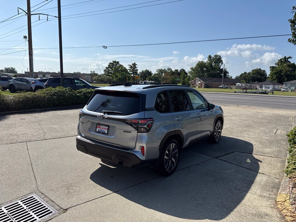 Certified 2025 Subaru Forester Touring AWD/4WD image 7