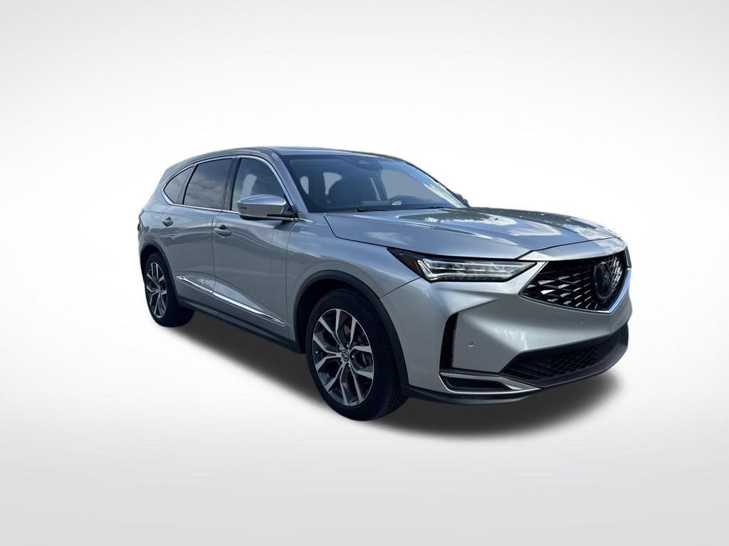 Used 2026 Acura MDX w/ Technology Package FWD image 2