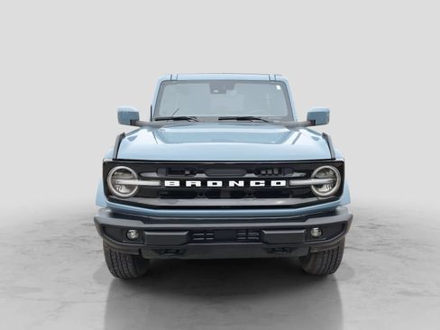 Used 2023 Ford Bronco Outer Banks AWD/4WD image 3