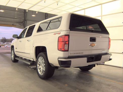 Used 2018 Chevrolet Silverado 1500 High Country image 5