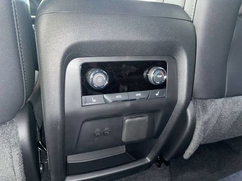New 2026 Chevrolet Traverse RS AWD/4WD image 23