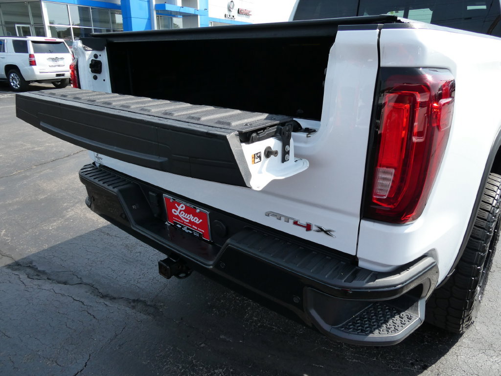 Used 2024 GMC Sierra 1500 AT4X AWD/4WD image 17