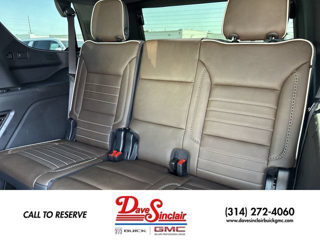 New 2026 GMC Yukon Denali Ultimate AWD/4WD image 24