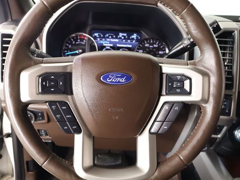 Used 2020 Ford F250 King Ranch w/ King Ranch Ultimate Package AWD/4WD image 3