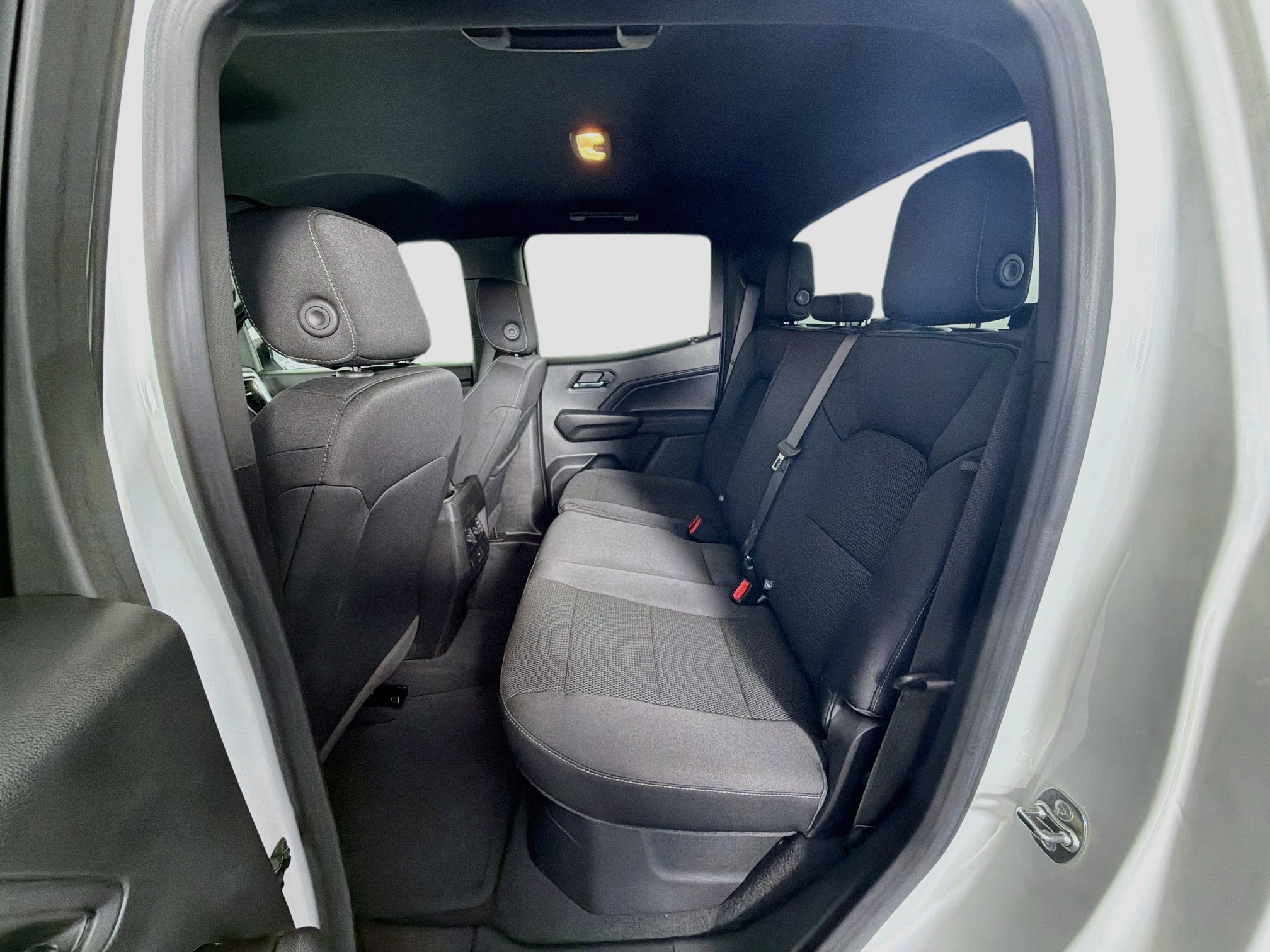 Used 2024 GMC Canyon Elevation RWD image 28