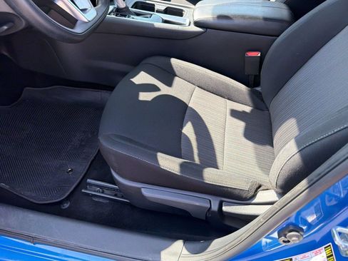 Used 2024 Nissan Sentra SV FWD image 18