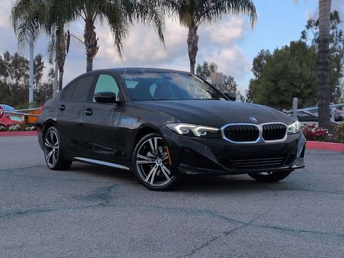 Certified 2023 BMW 330i Sedan w/ Premium Package image 2