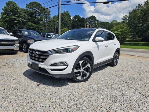 Used 2016 Hyundai Tucson Limited w/ Option Group 03 AWD/4WD image 1