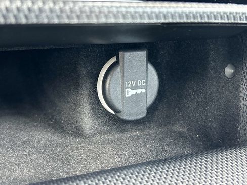 Used 2016 Chrysler 300 S AWD/4WD image 27