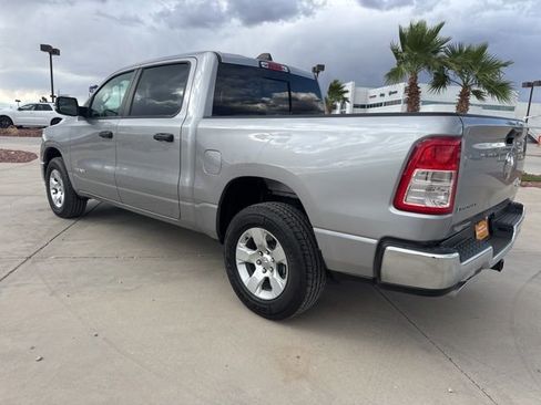 Certified 2024 RAM 1500 Big Horn AWD/4WD image 3