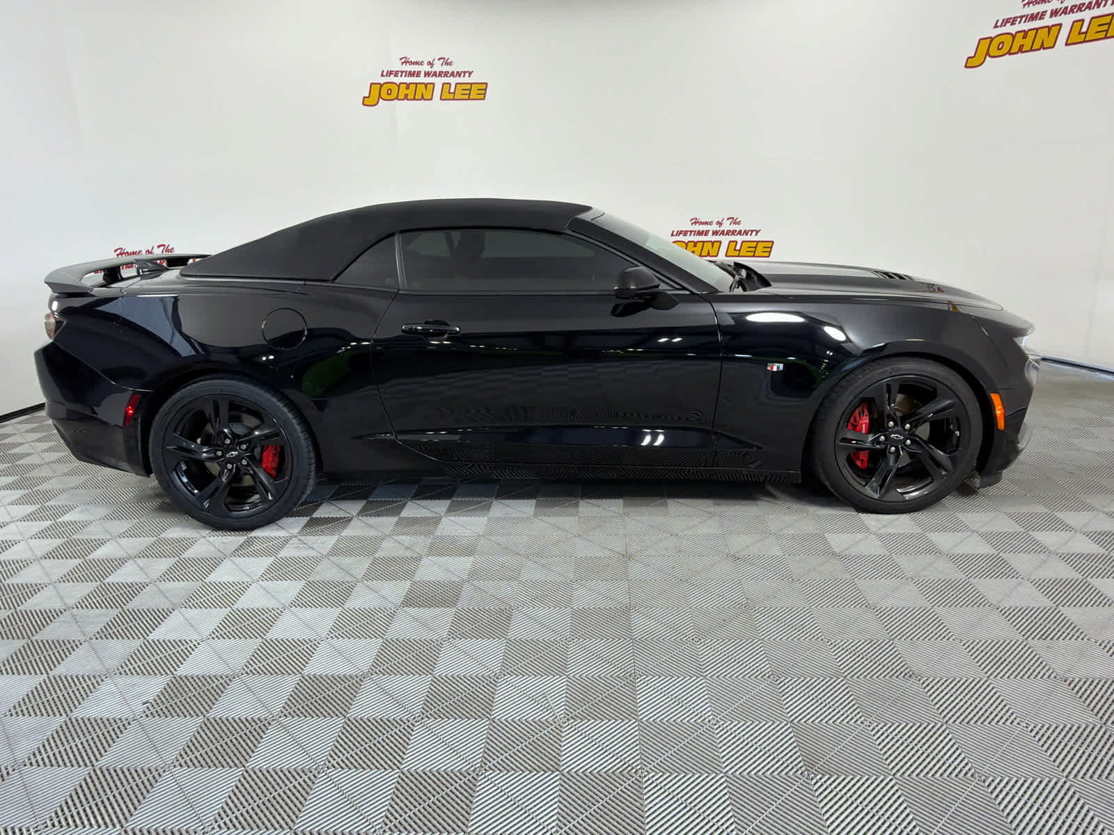 Used 2022 Chevrolet Camaro SS RWD image 7