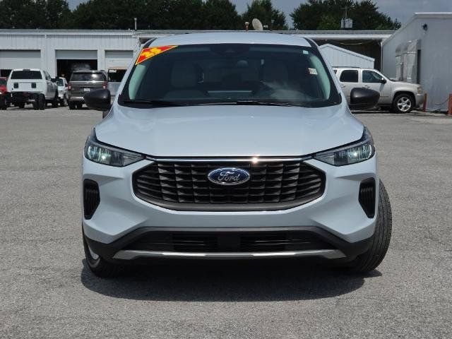 Certified 2025 Ford Escape Active w/ Tech Pack #1 FWD image 2