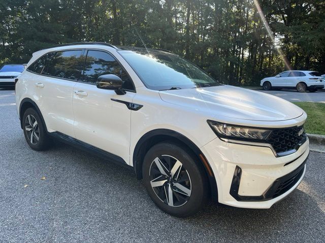 Used 2022 Kia Sorento S w/ Panoramic Sunroof Package FWD image 2