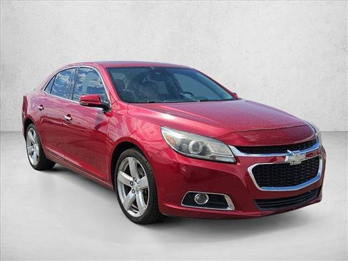 Used 2014 Chevrolet Malibu LTZ FWD image 3