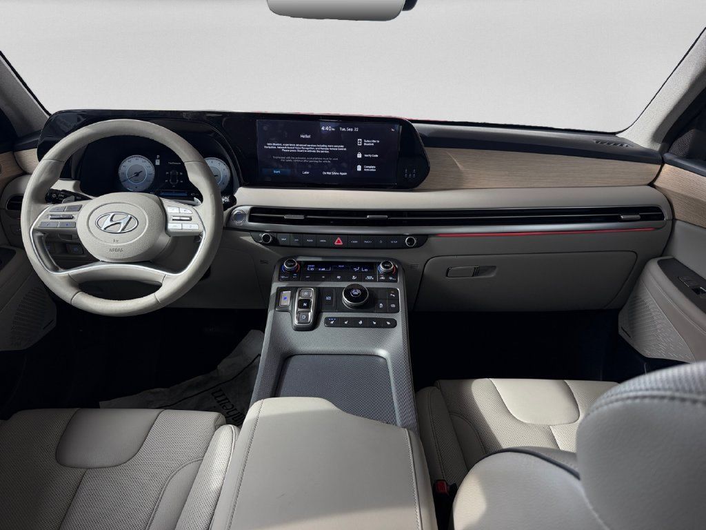 Used 2024 Hyundai Palisade Limited FWD image 15