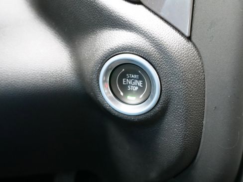 Certified 2023 Chevrolet Silverado 1500 Custom image 24