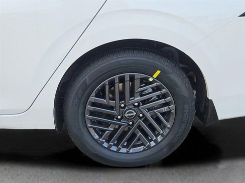 New 2026 Nissan Sentra SV w/ Floor Mat Package image 4