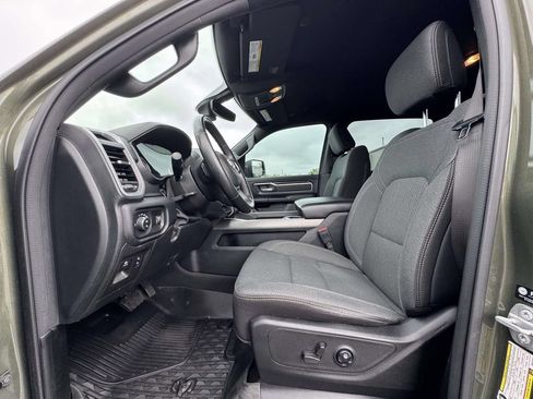 Used 2021 RAM 1500 Big Horn AWD/4WD image 13