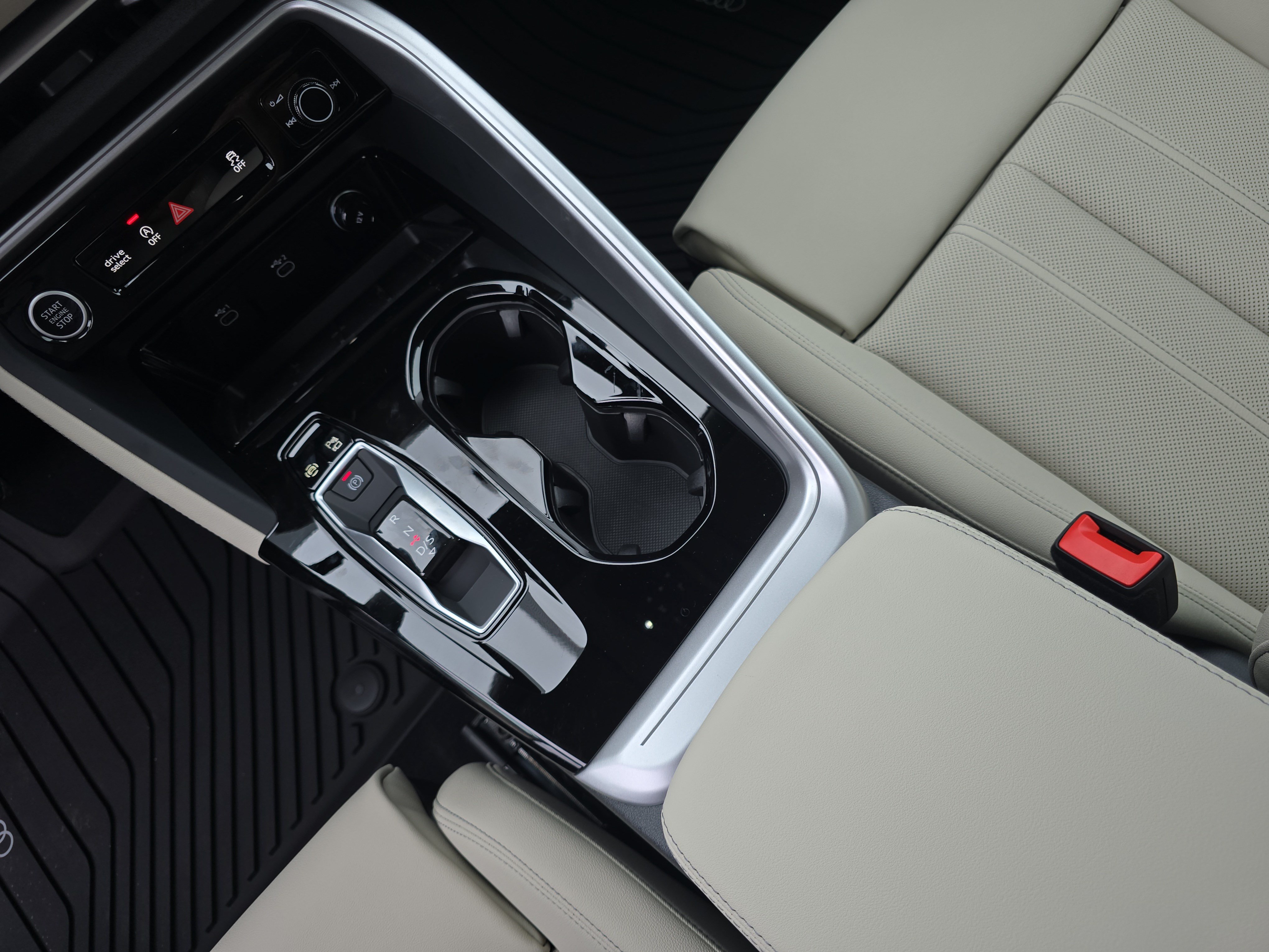 New 2026 Audi Q5 Premium Plus AWD/4WD image 25