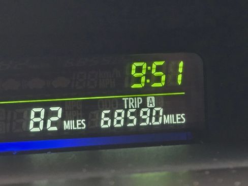 Used 2012 Toyota Prius V Three FWD image 29