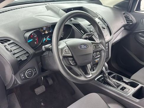 Used 2018 Ford Escape SE image 35