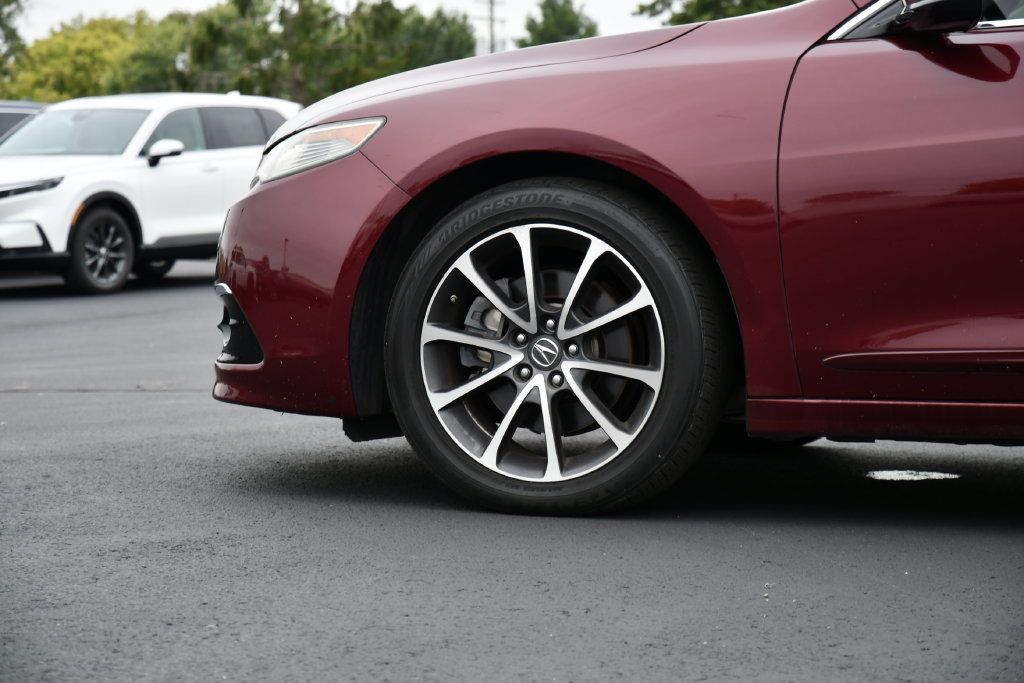 Used 2016 Acura TLX w/ Advance Package FWD image 12