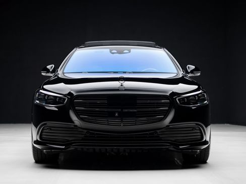 Used 2024 Mercedes-Benz S 580e 4MATIC Sedan image 8